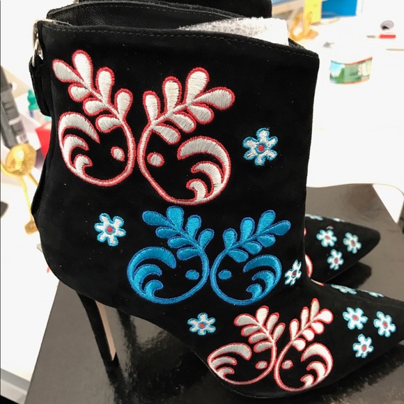 ISA TAPIA Shoes - NeverWorn w/Box ISA TAPIA Embroidered Suede Boots